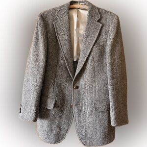 Vintage Harris Tweed Herringbone Blazer 40S